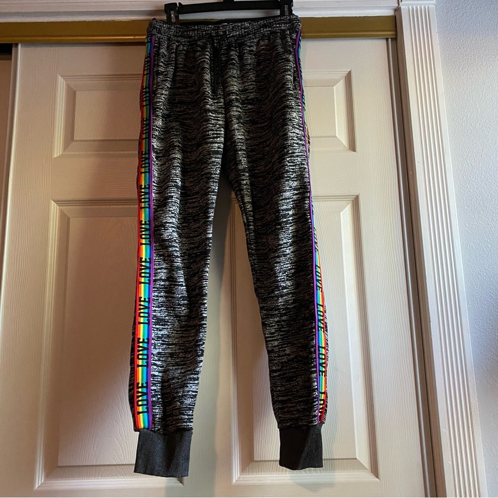 Supernova sweatpants size Medium
